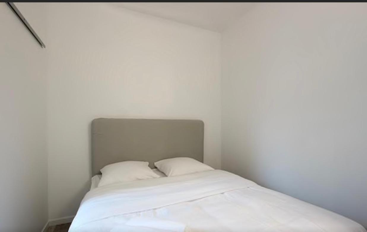 Appartements Marais Proche Du Theatre Renard Paris Rum bild